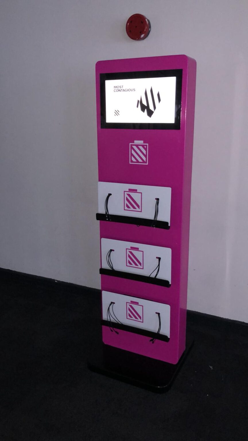 Mobile Phone charging station rental Mobile Phone Charging Station